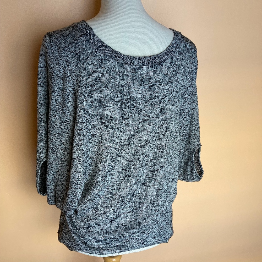 Styleus Batwing Sweater - Picture 2 of 2